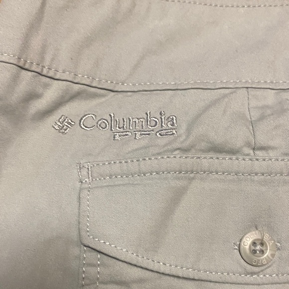 Women’s Columbia PFG Fishing Hiking Size 16 Capris - Picture 9 of 15